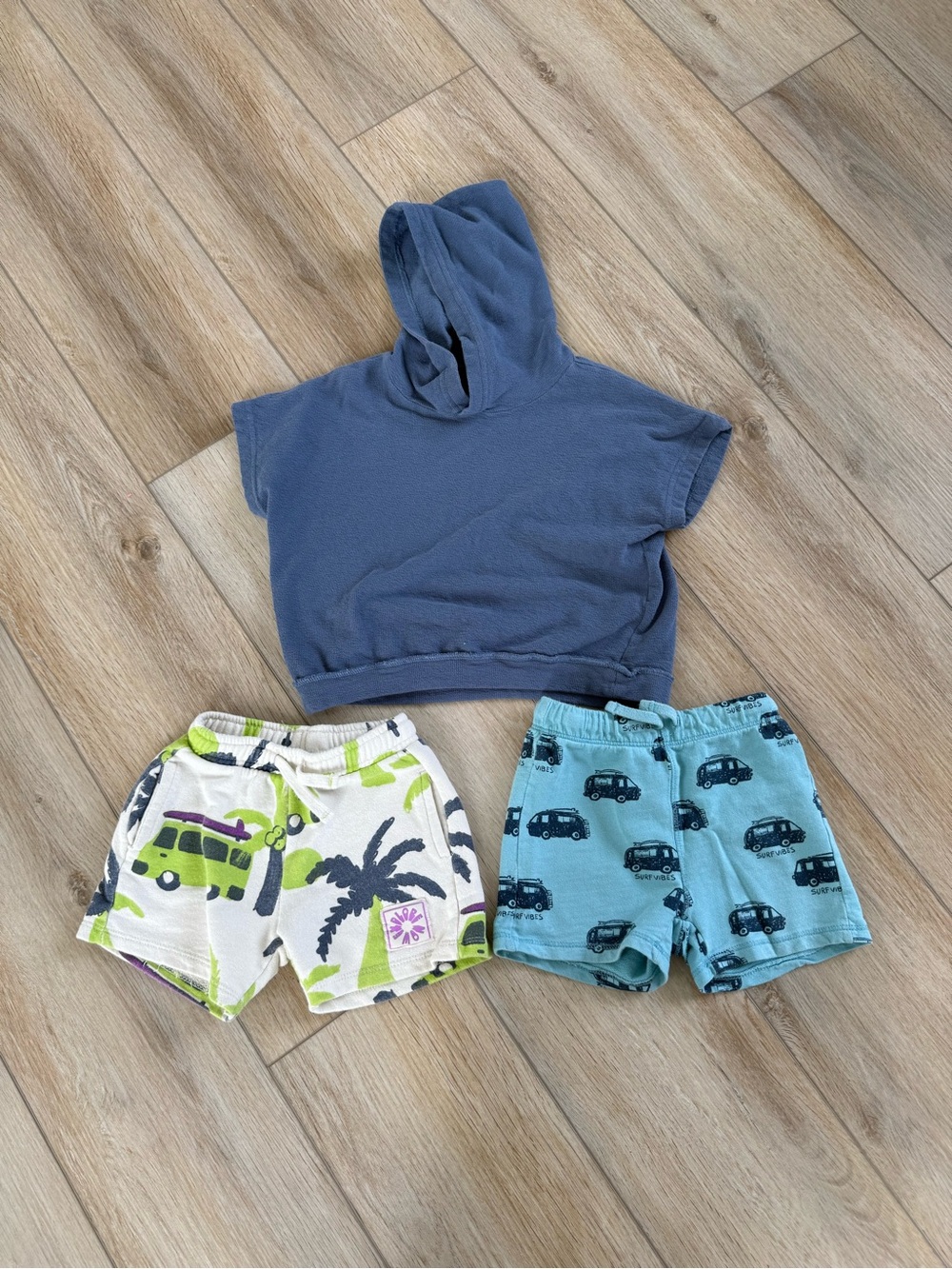 Zara Navy Hoodie Top with Aqua and Cream Printed Shorts